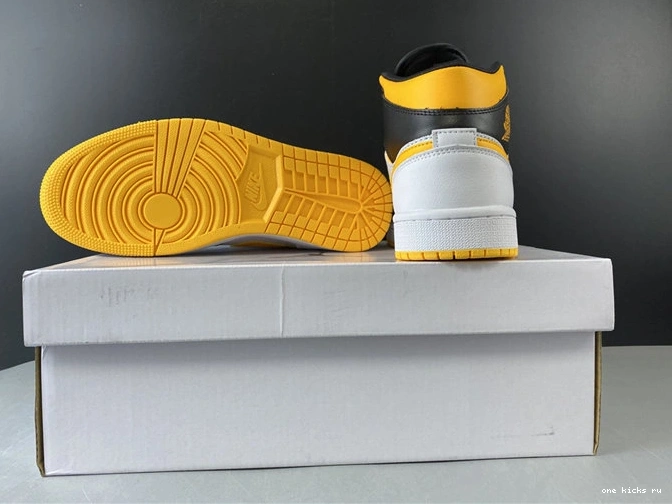 Cheap Durable CV5276- black white yellow 3758 Jordan1 Mid 1028